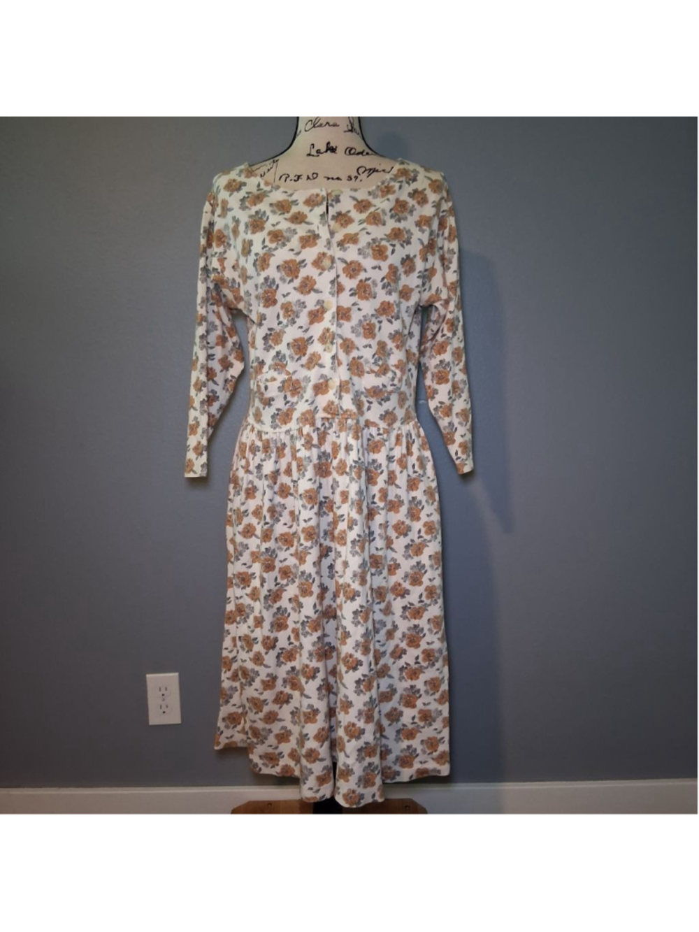 Vintage Eddie Bauer Long Sleeve Floral Dress Size SP Cottage Core White Orange